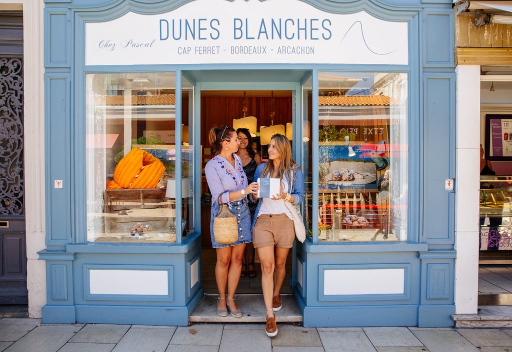 Accompanying person programme - shopping arcachon siba agence les conteurs 17 - Bassin d'Arcachon